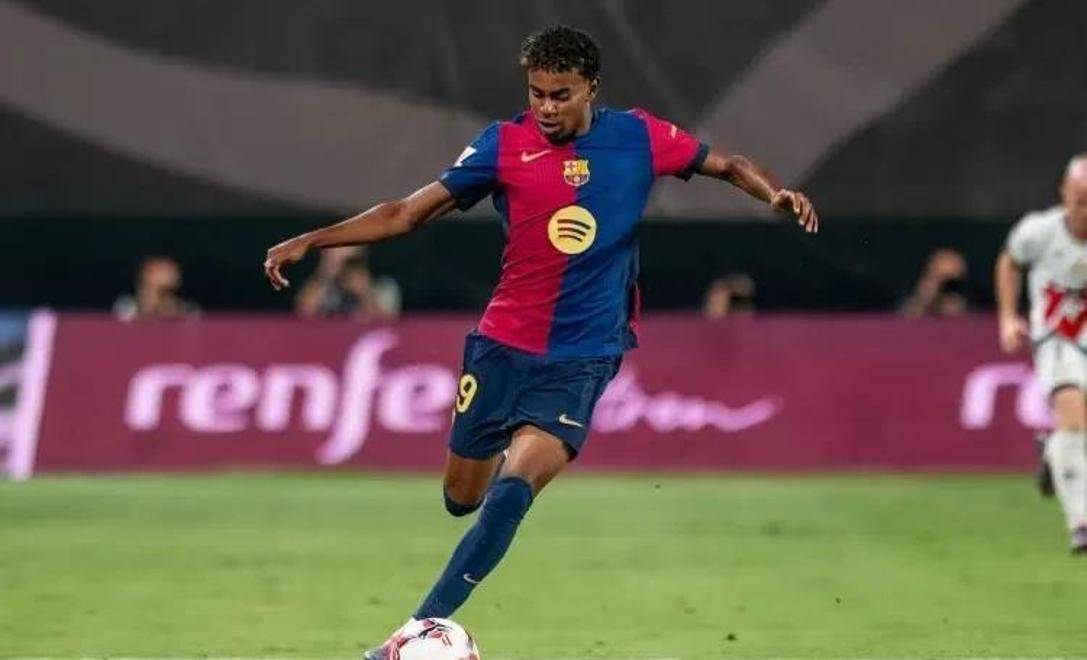 本菲卡旧将路易松晒照说在学习，照片显示他问AI足球总监职责