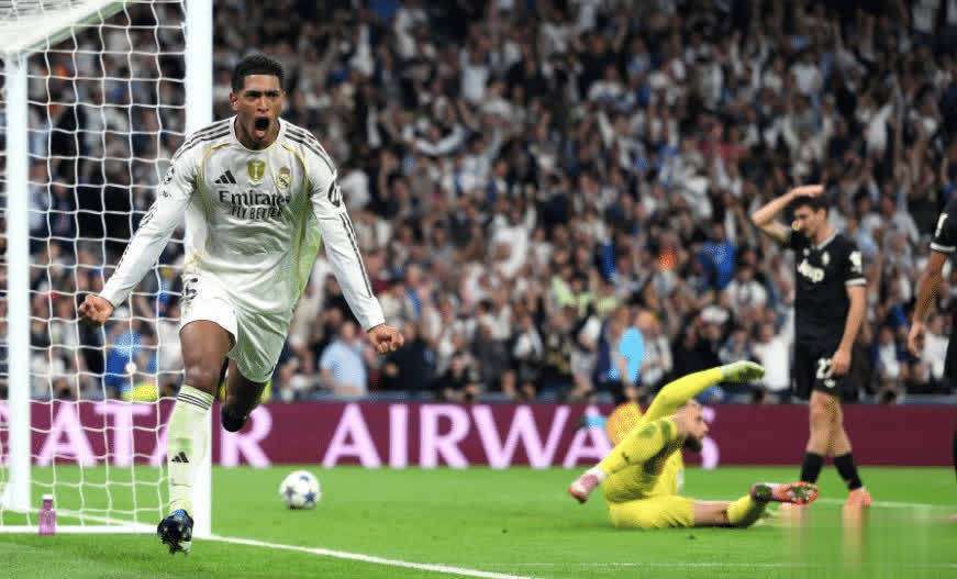 电讯报：纽卡有意引进小将斯密特，该球员非常乐意在一月加盟