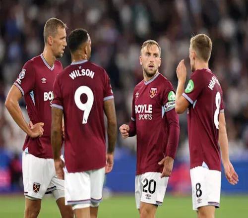 队报：里昂计划1月引进一名中卫，已经联系了切尔西的迪萨西