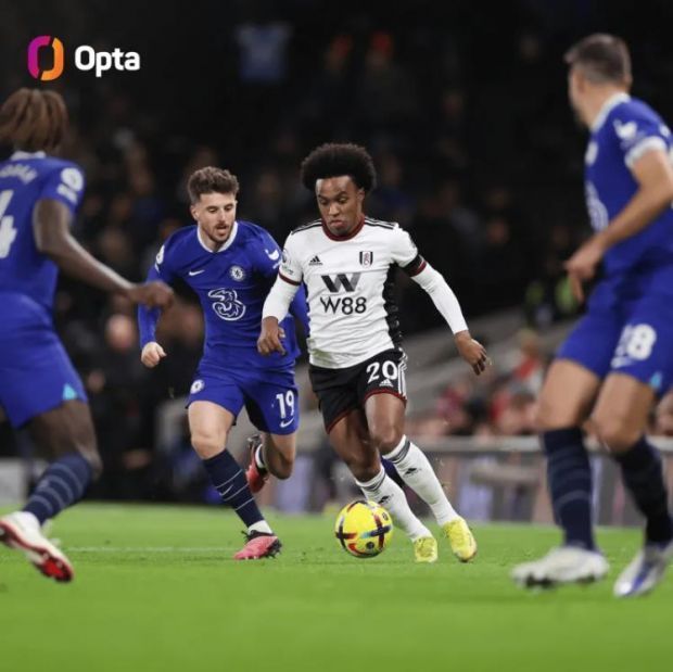 普通市民梅先生，一对情侣拍摄约会视频意外将梅西也录入其中