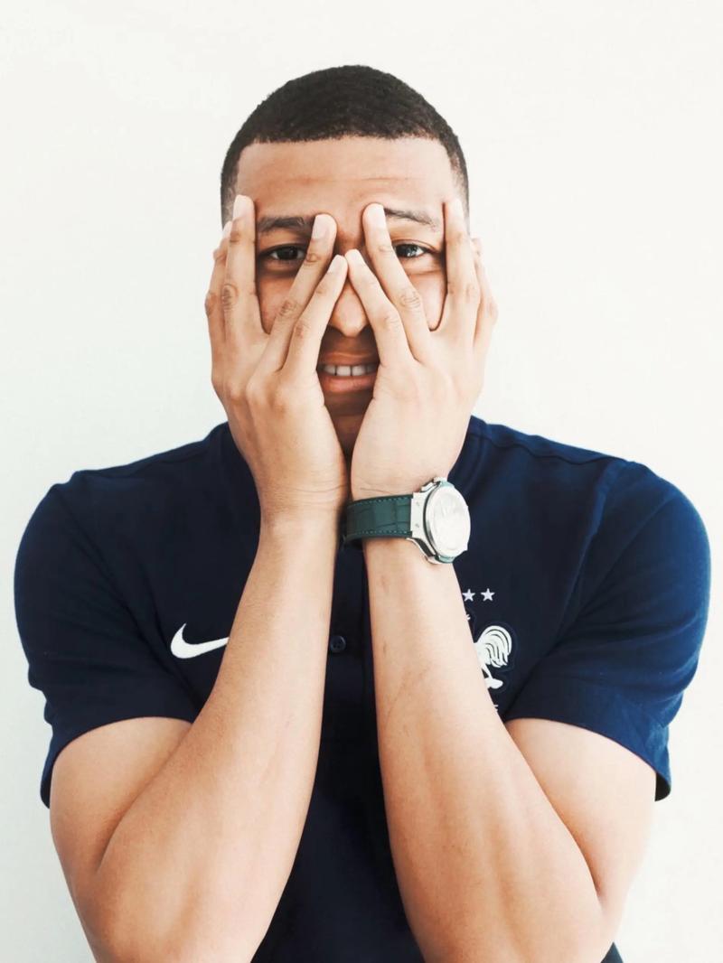 外媒统计2025女运动员收入榜单：谷爱凌第4、郑钦文第5